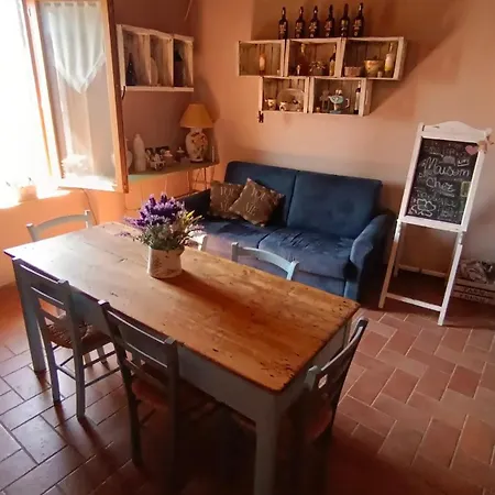 Nel Borgo Cuore Dell'umbria, Vicino Ad Assisi Apartment